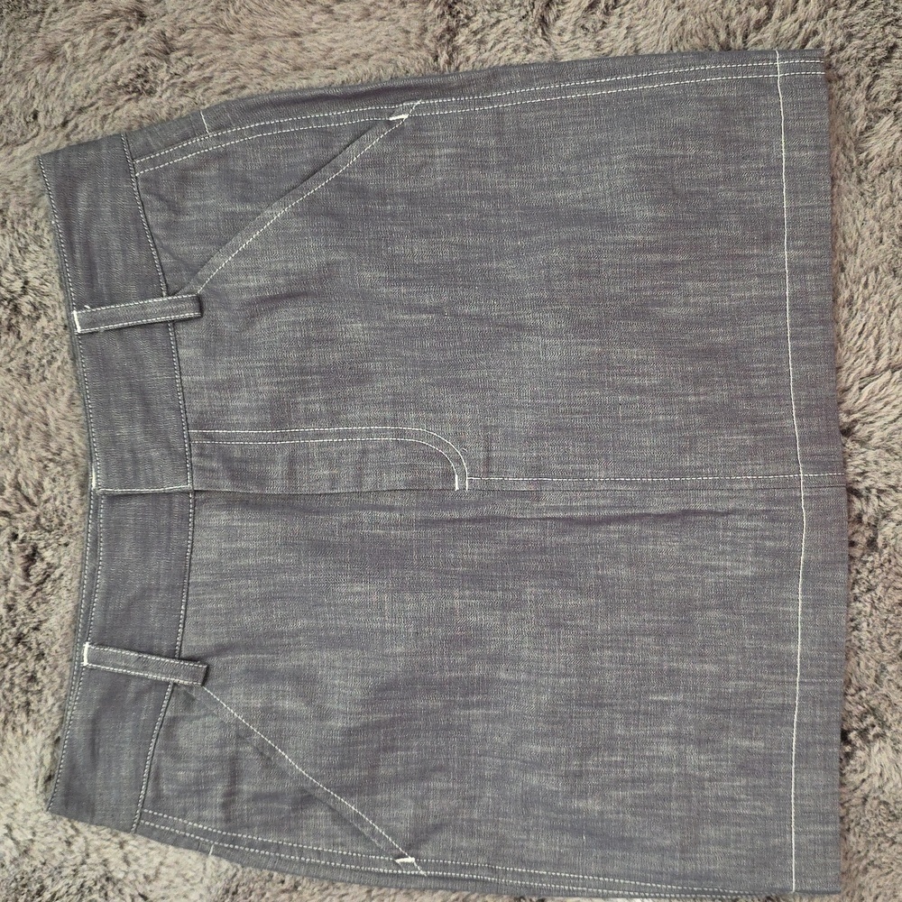 Banana Republic Denim mini skirt Zip Front size 0